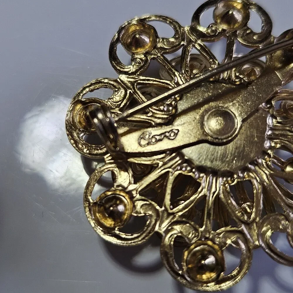 Vintage Coro Brooch Flower Blue Rhinestones Gold Tone Signed Pin